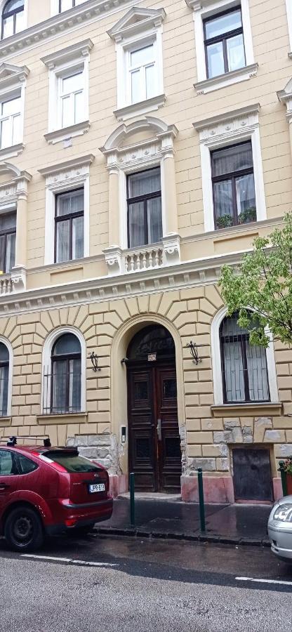 Western Apartman Budapesta Exterior foto