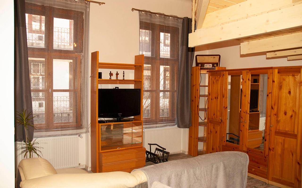 Western Apartman Budapesta Exterior foto